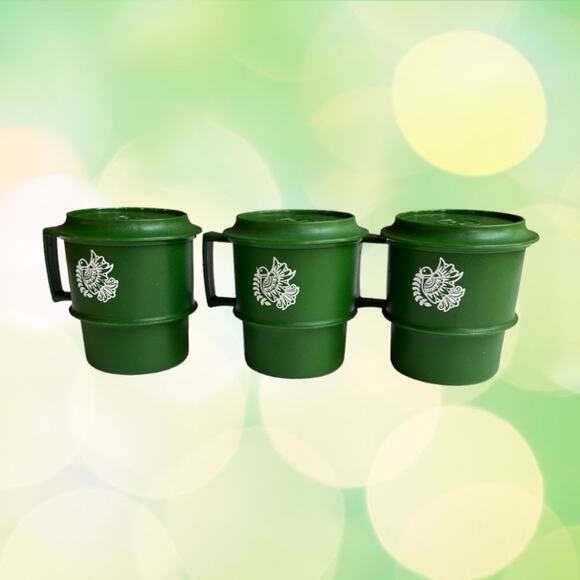 Vintage Tupperware Green Dove Mug Coaster Plates Set Holiday RARE 11pc Set - Picture 2 of 10